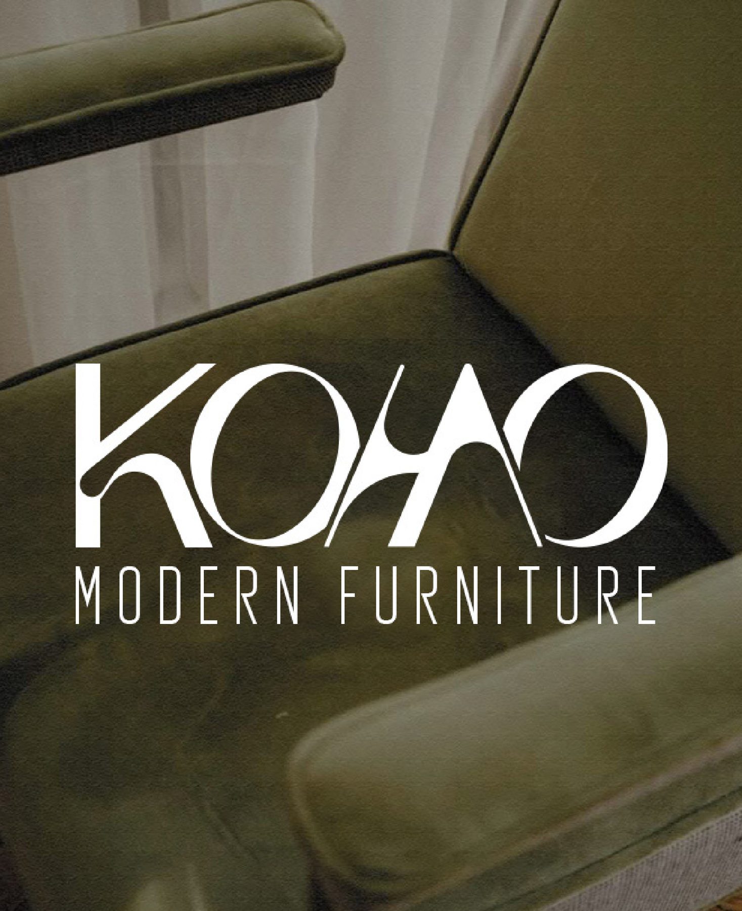 The KOMO mark applied over an olive green sofa